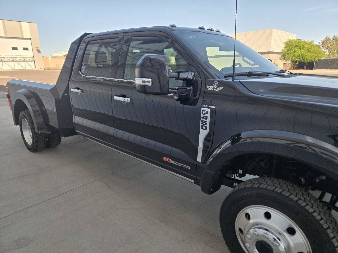 Used 2024 Ford F450 Platinum AWD/4WD image 25