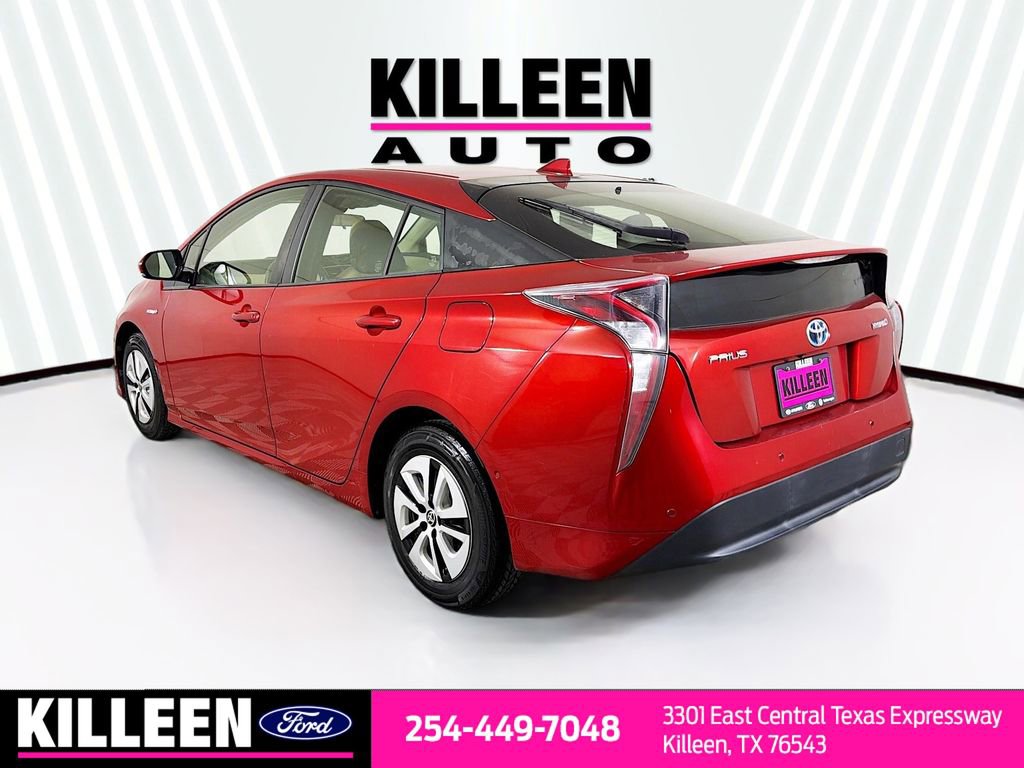 Used 2018 Toyota Prius Three w/ Advanced Technology Package image 6