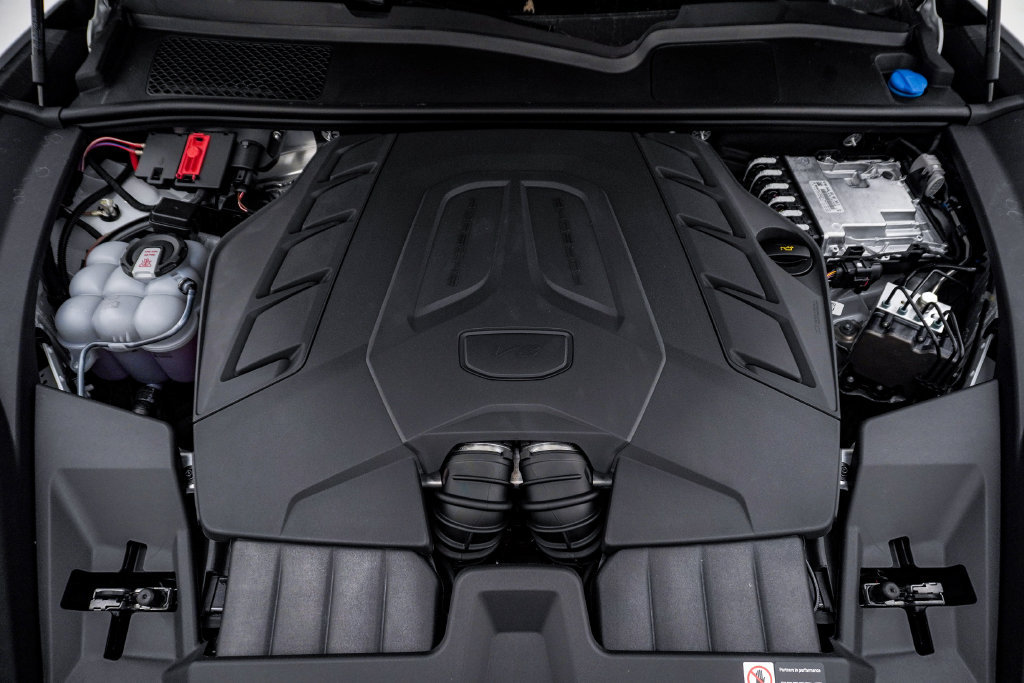 New 2026 Porsche Cayenne S AWD/4WD image 29