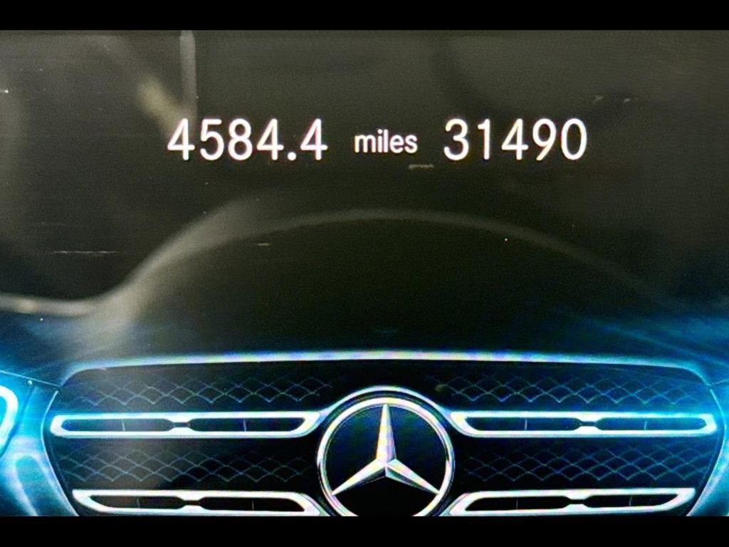 Used 2022 Mercedes-Benz GLA 250 image 11