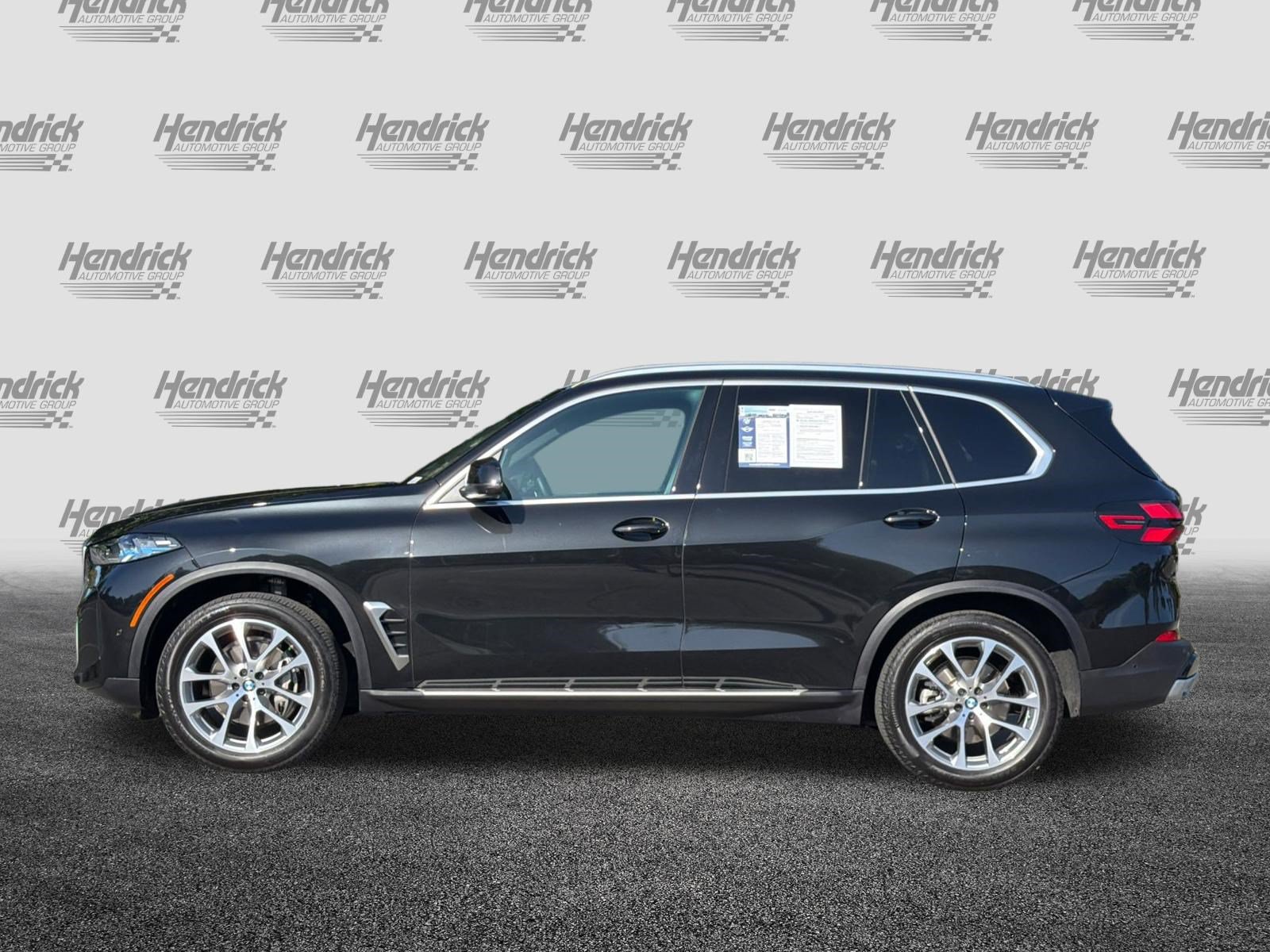 Used 2026 BMW X5 xDrive40i w/ Premium Package AWD/4WD image 8