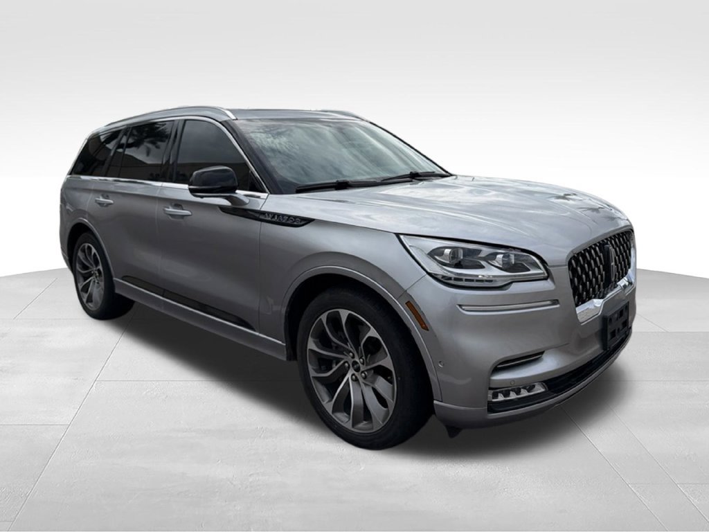 Used 2021 Lincoln Aviator Grand Touring w/ Equipment Group 302A AWD/4WD image 10