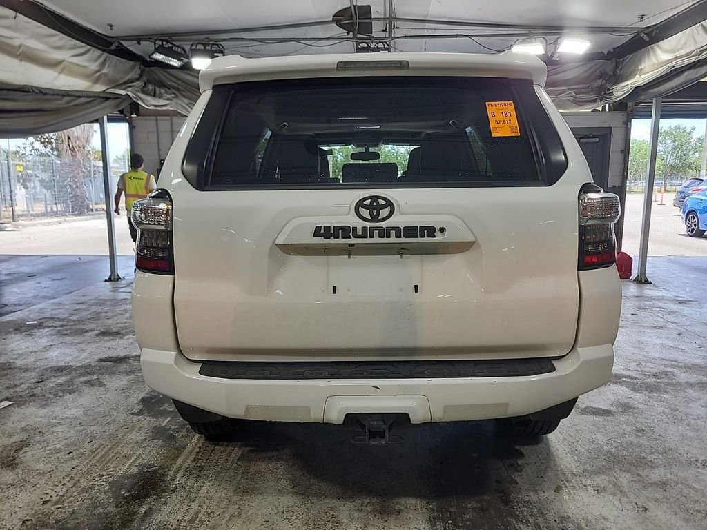 Used 2019 Toyota 4Runner SR5 Premium AWD/4WD image 5