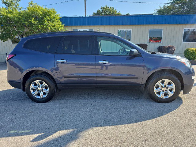 Used 2013 Chevrolet Traverse LS FWD image 7