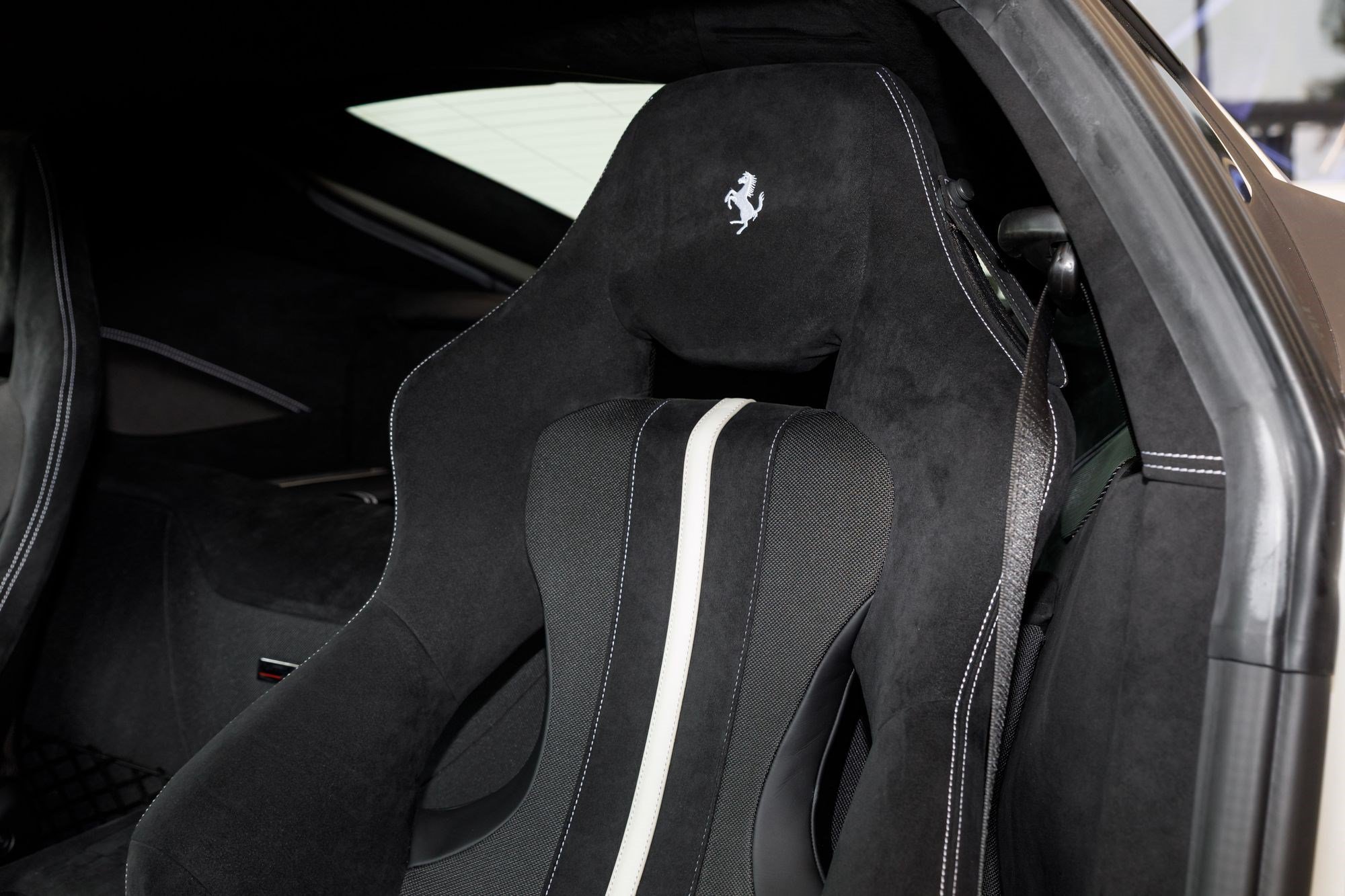 Used 2017 Ferrari F12tdf RWD image 30