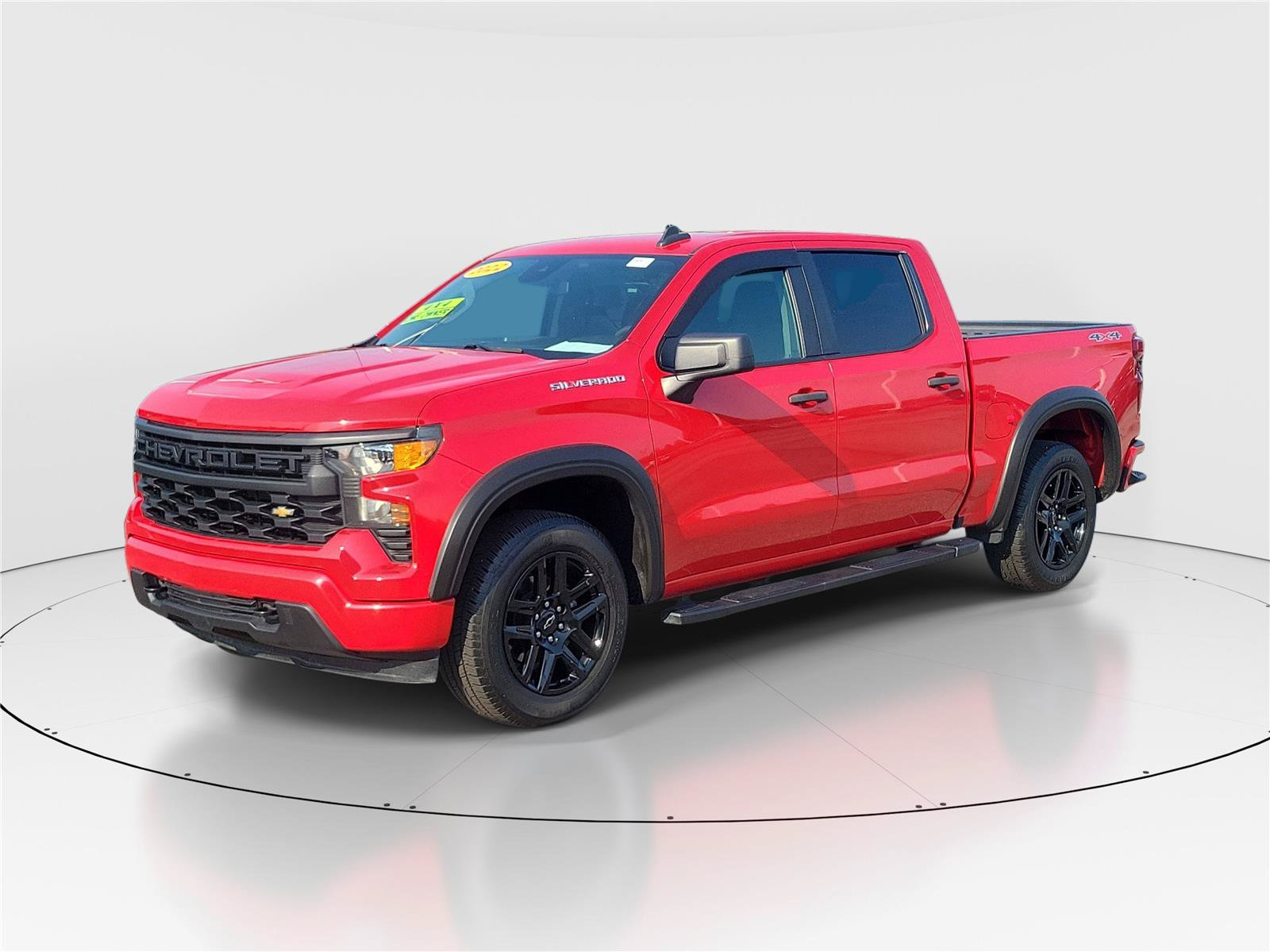 Used 2022 Chevrolet Silverado 1500 Custom AWD/4WD image 2