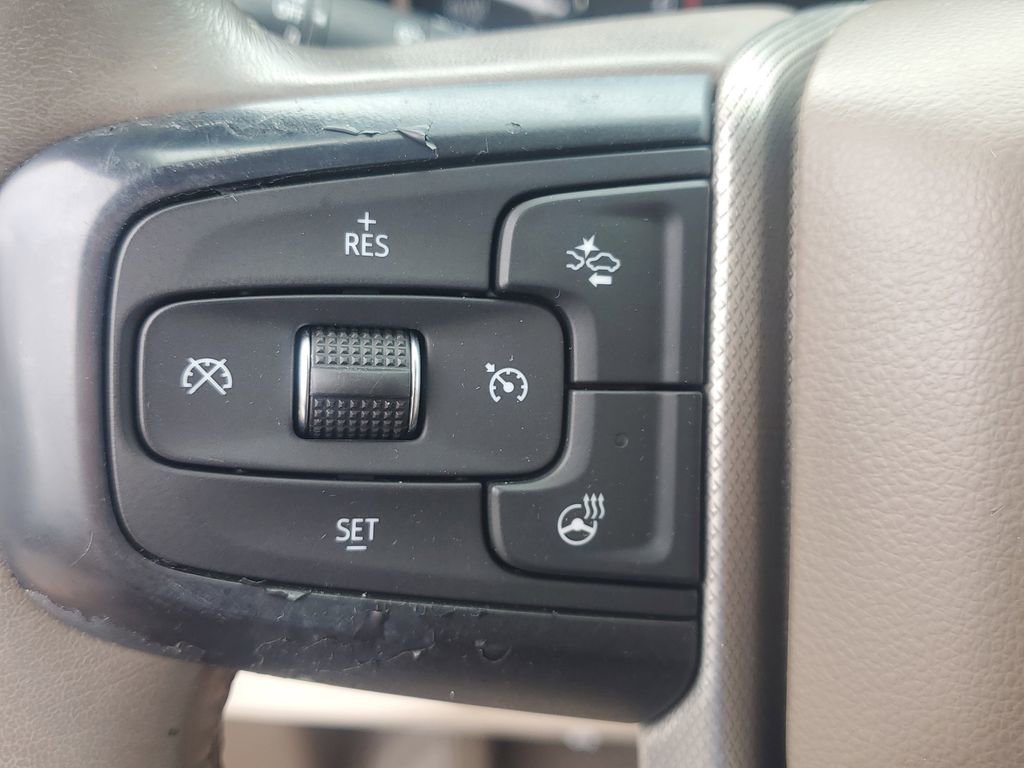 Used 2021 GMC Yukon Denali w/ Denali Premium Package RWD image 26