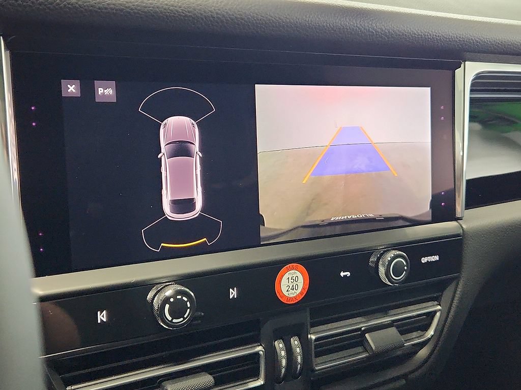 New 2026 Porsche Macan AWD/4WD image 18