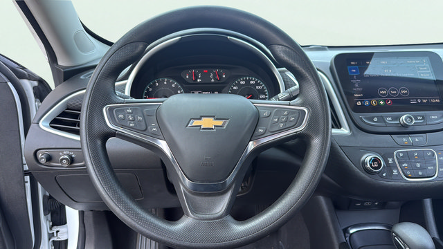 Used 2024 Chevrolet Malibu LT FWD image 16