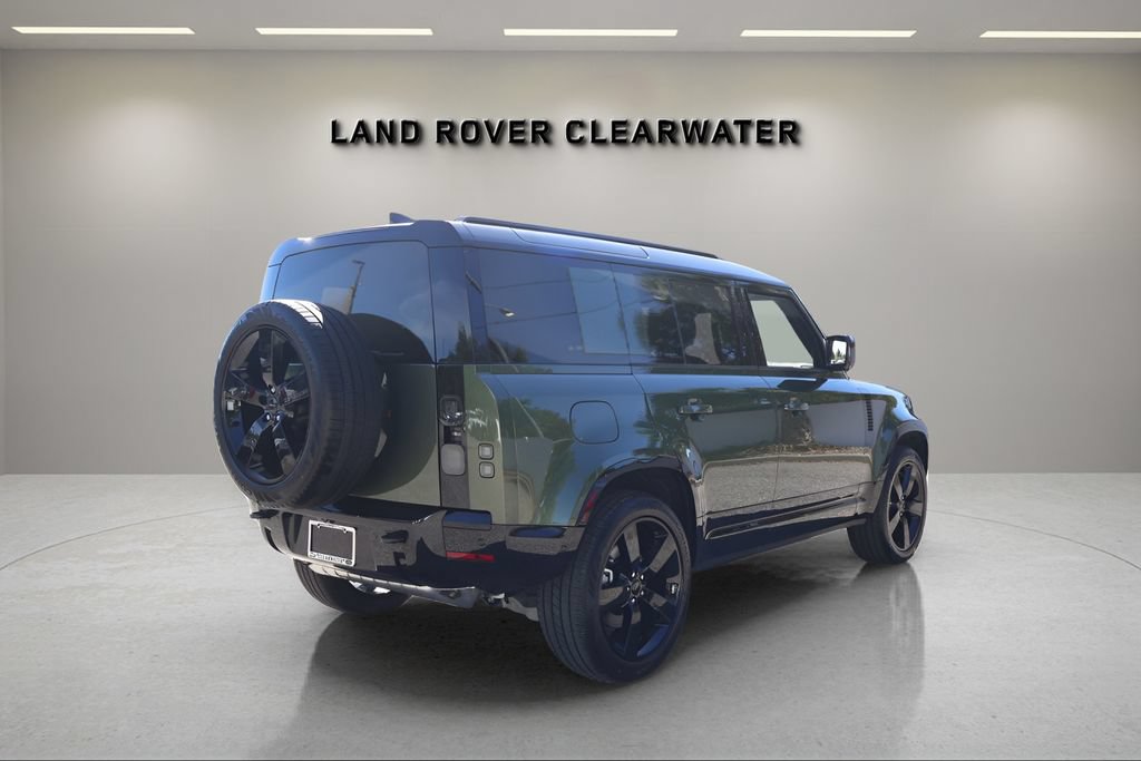 New 2026 Land Rover Defender 110 X-Dynamic SE AWD/4WD image 5