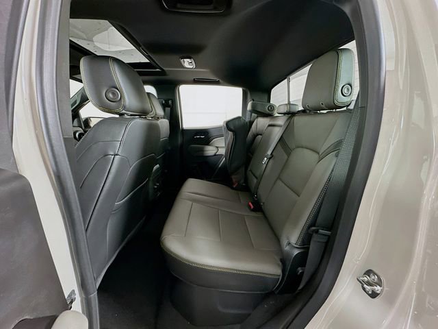 New 2026 Chevrolet Colorado ZR2 w/ Technology Package image 26