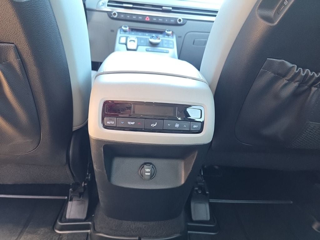Used 2025 Hyundai Palisade SEL AWD/4WD image 12