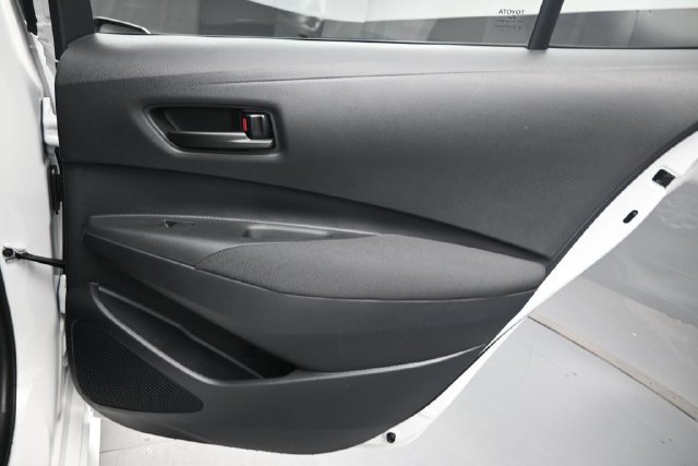 Used 2024 Toyota Corolla LE FWD image 25