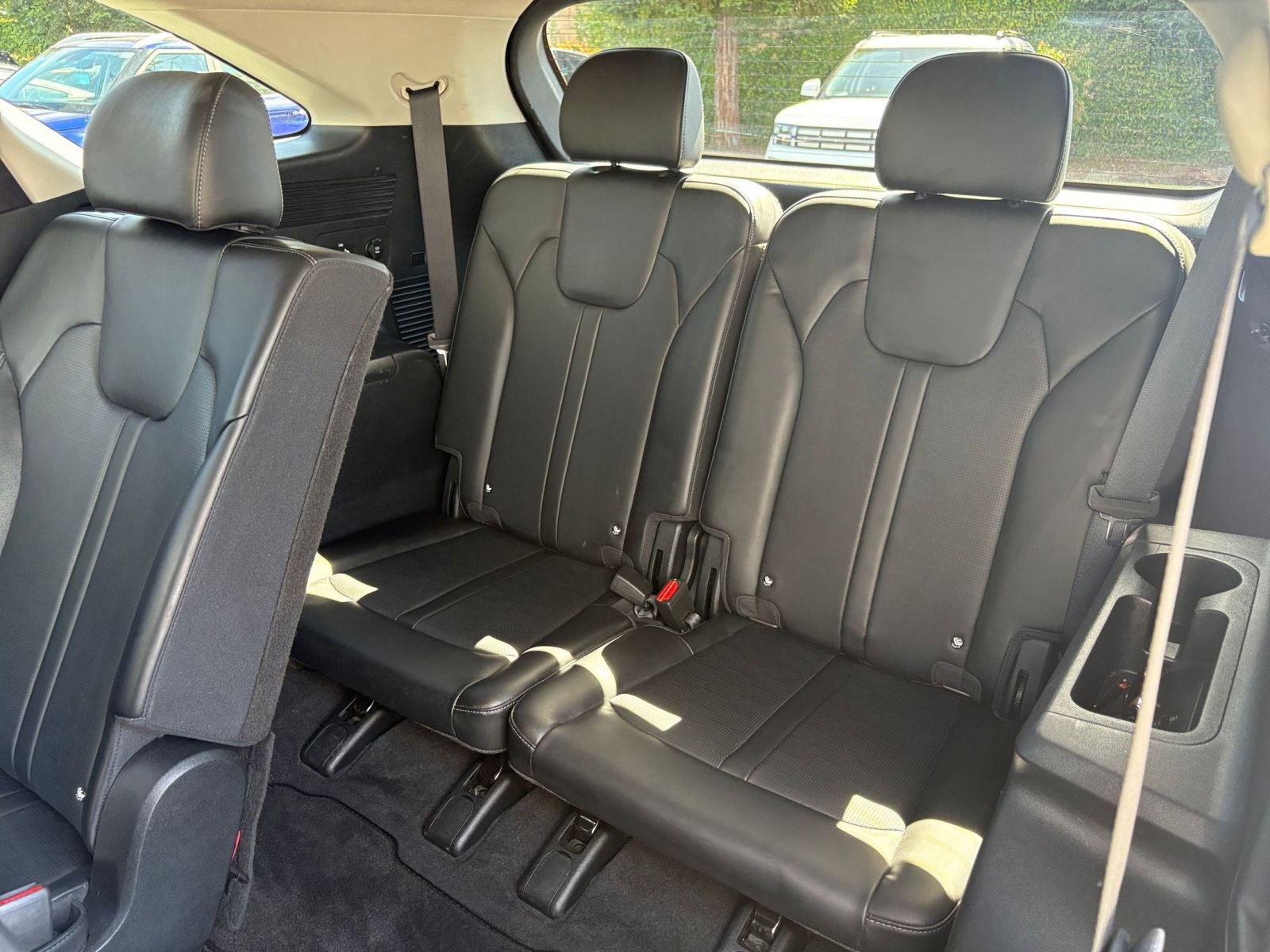 Used 2024 Kia Sorento S image 30