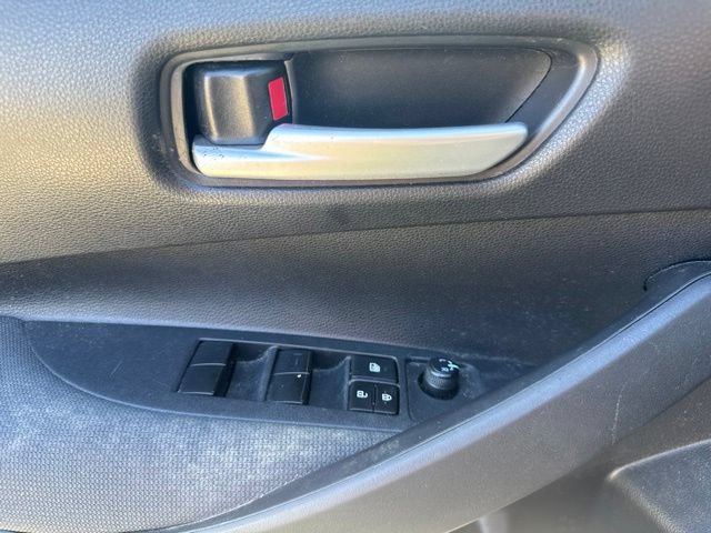 Used 2021 Toyota Corolla LE FWD image 10