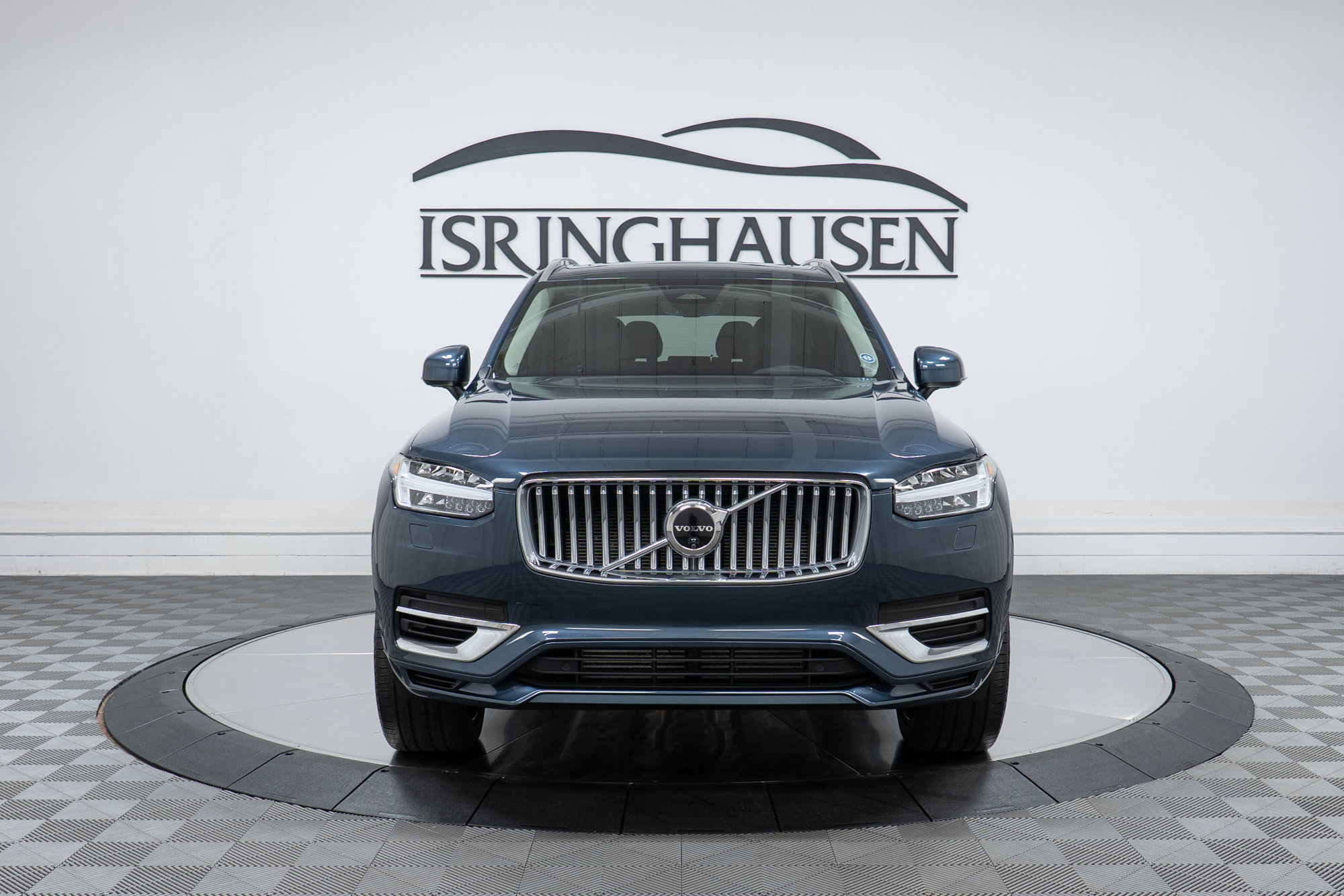 Certified 2025 Volvo XC90 T8 Plus w/ Protection Package Premier AWD/4WD image 2