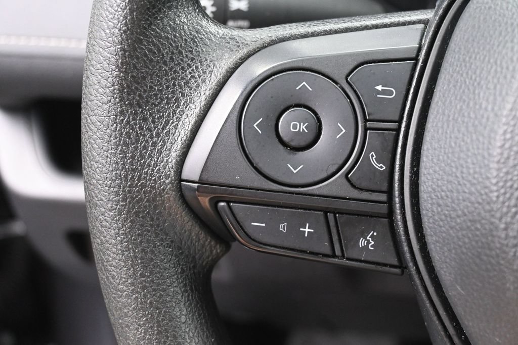 Certified 2025 Toyota RAV4 XLE AWD/4WD image 17