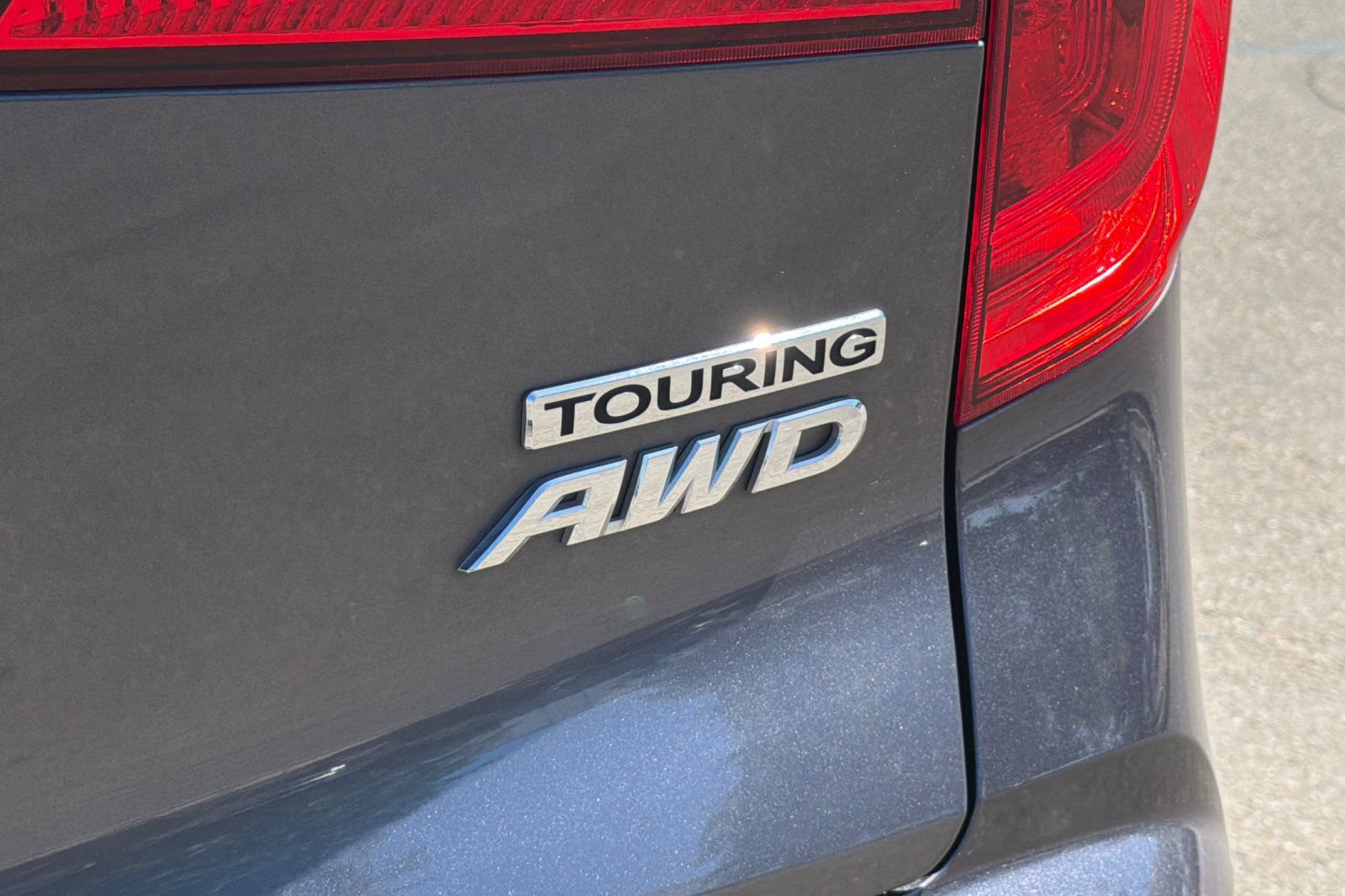 Used 2018 Honda Pilot Touring image 27