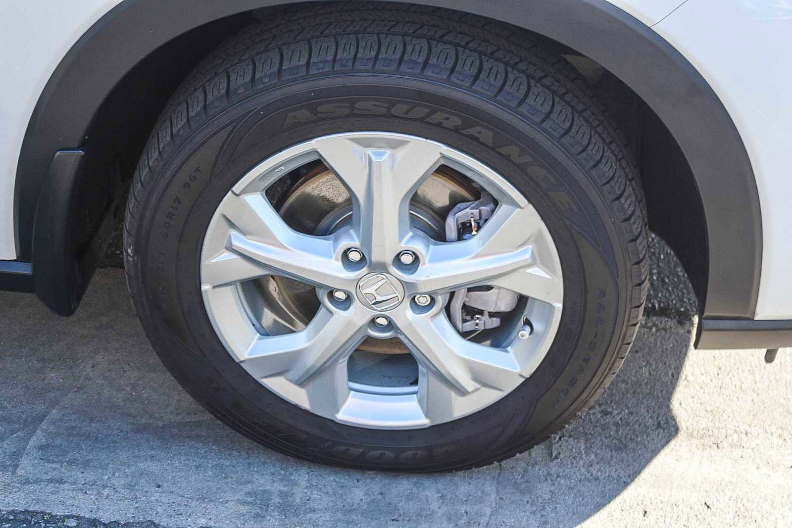 Used 2023 Honda HR-V LX image 9