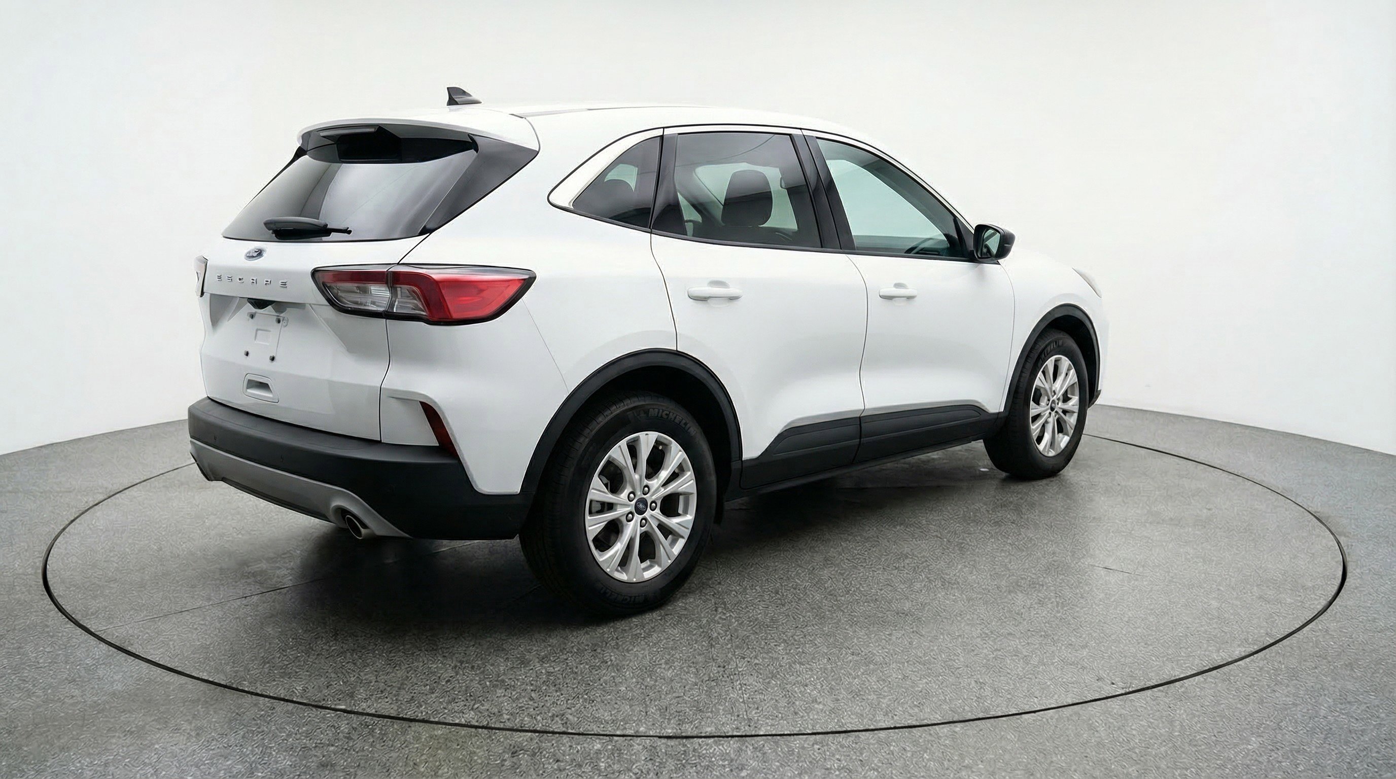 Used 2024 Ford Escape Active image 9