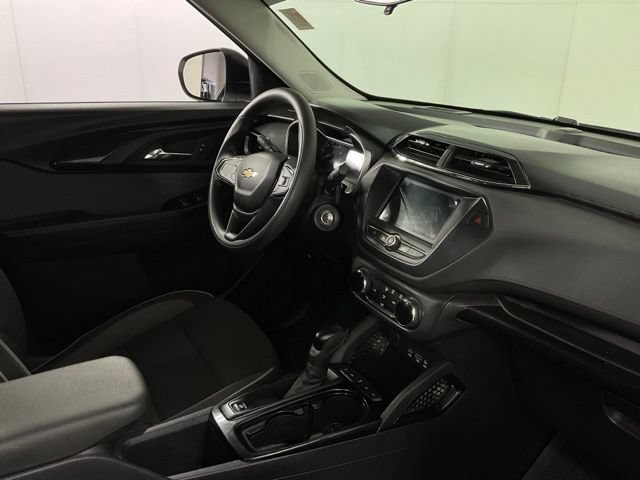 Used 2022 Chevrolet TrailBlazer LS AWD/4WD image 30