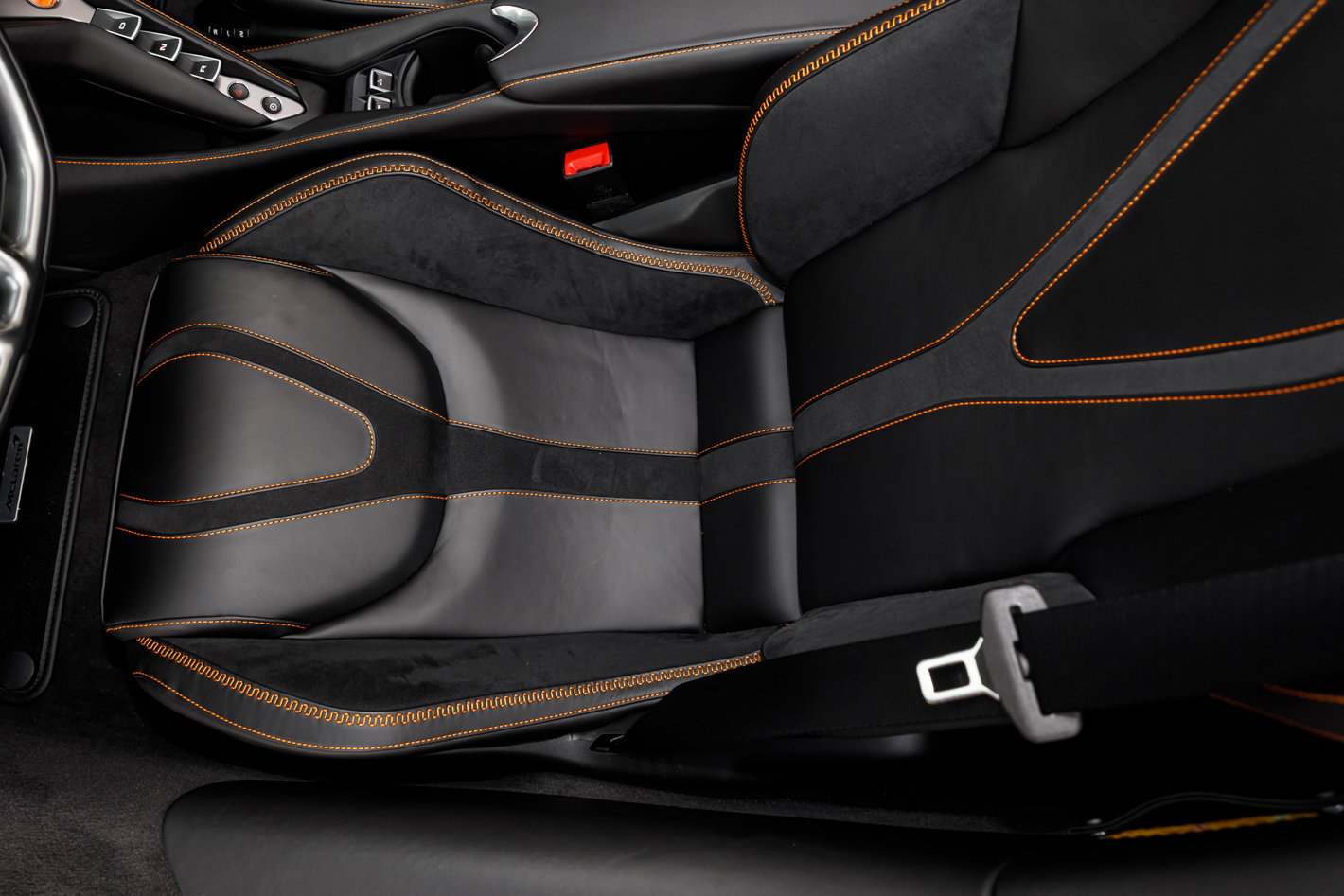 New 2027 McLaren 750S Spider RWD image 43
