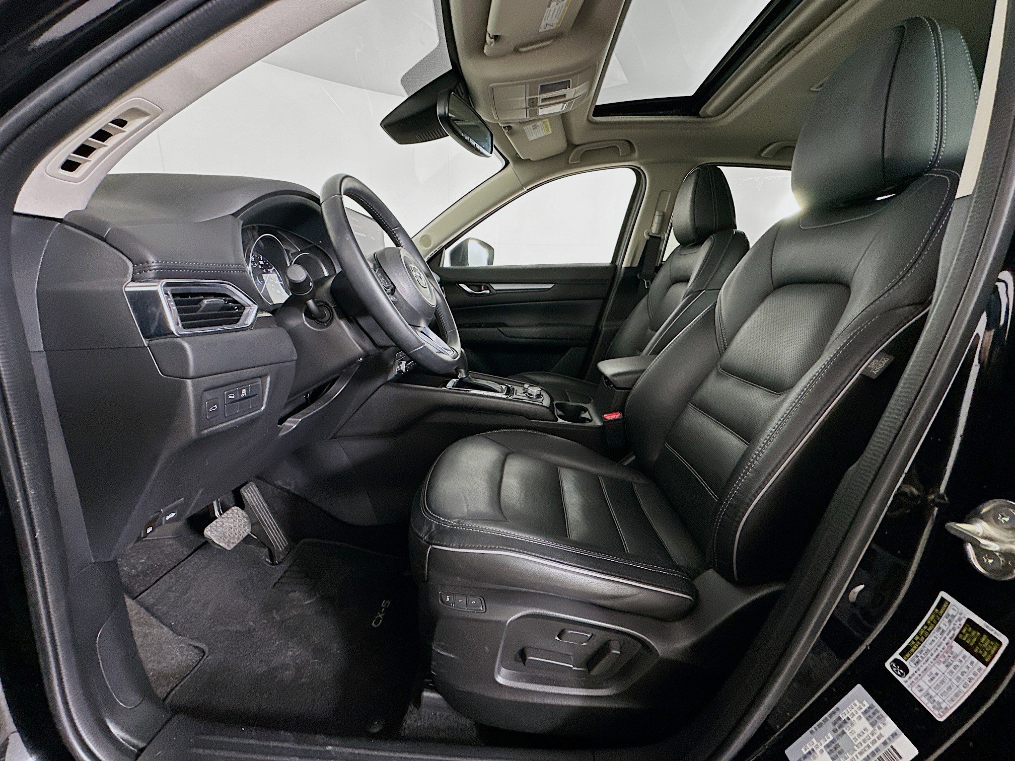 Used 2025 MAZDA CX-5 AWD 2.5 S w/ Preferred Package image 13