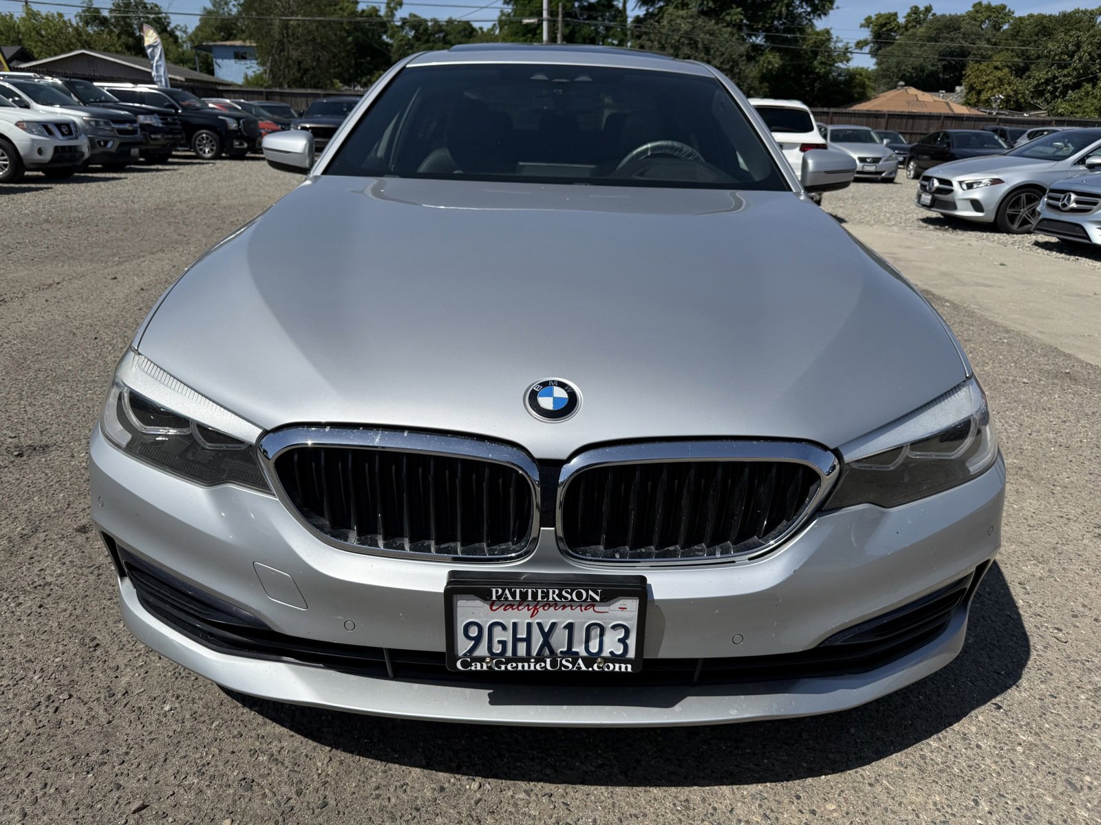 Used 2018 BMW 530i RWD image 2