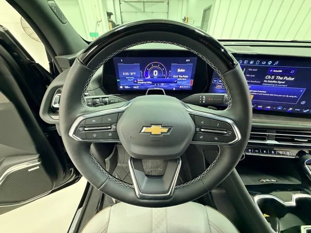 Certified 2025 Chevrolet Traverse High Country AWD/4WD image 11