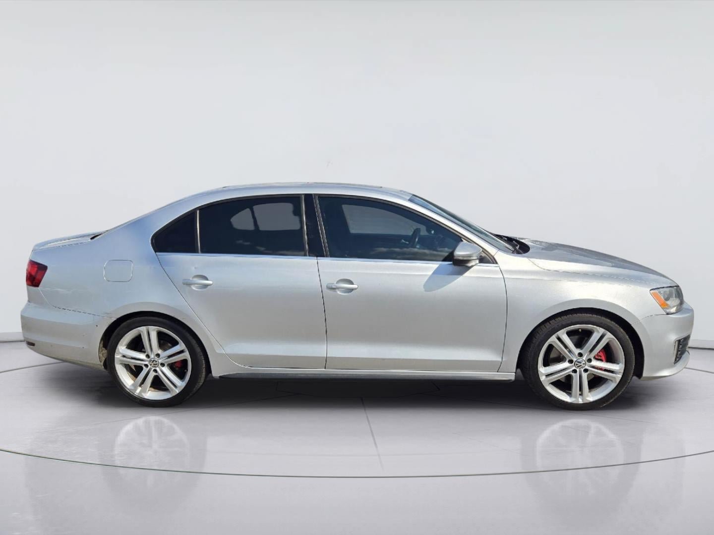 Used 2015 Volkswagen Jetta GLI SE FWD image 4