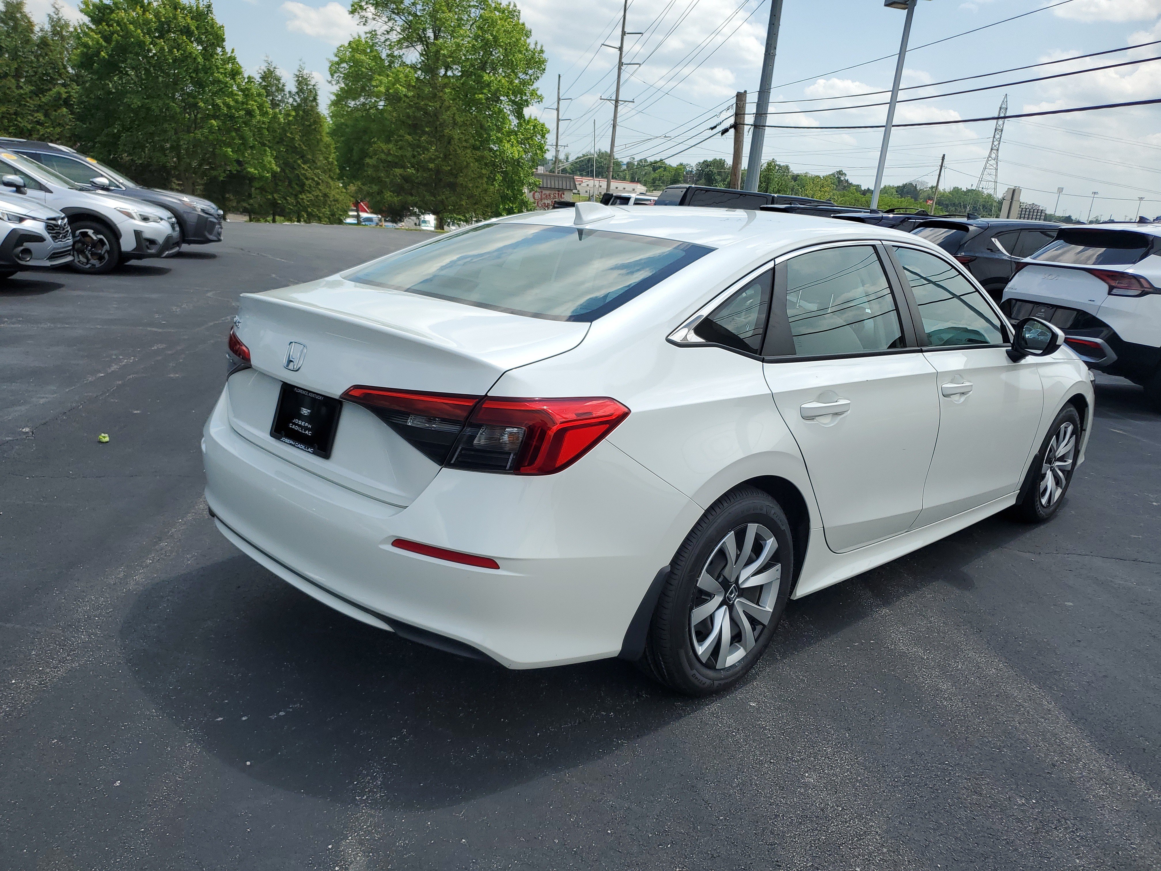 Used 2023 Honda Civic LX image 3