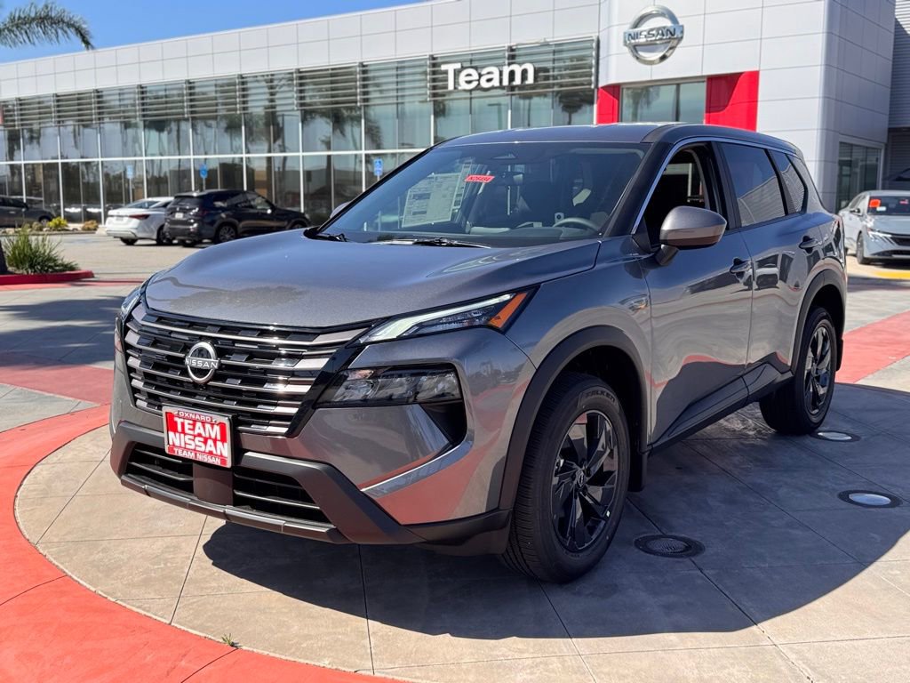 New 2026 Nissan Rogue SV image 4