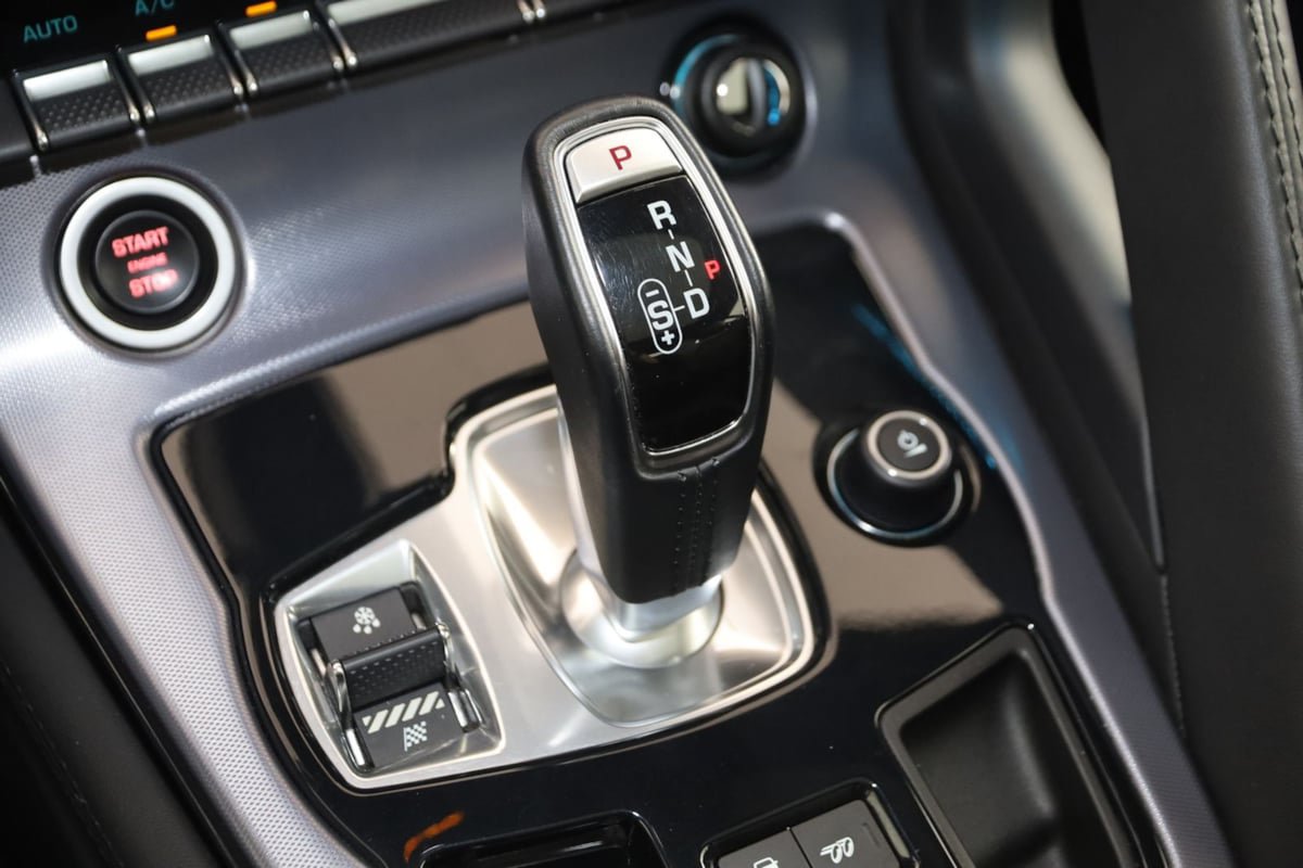Used 2021 Jaguar F-TYPE Coupe RWD image 8