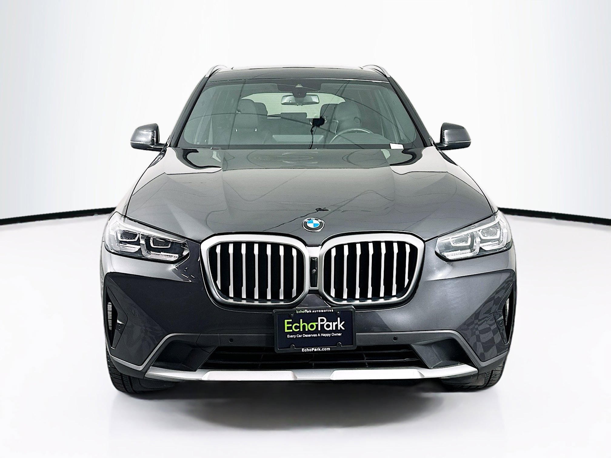 Used 2023 BMW X3 xDrive30i w/ Premium Package AWD/4WD image 2