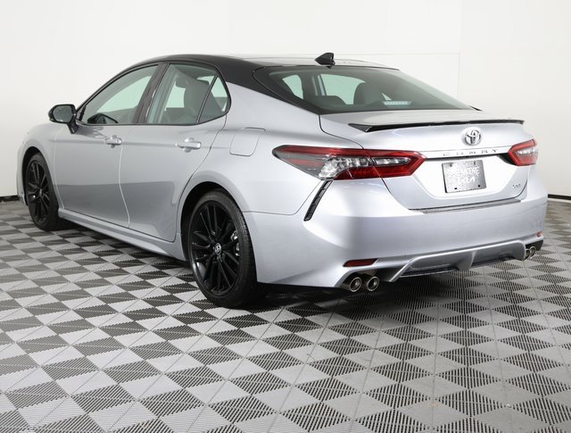 Used 2023 Toyota Camry XSE image 6
