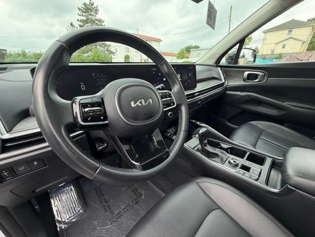 Used 2024 Kia Sorento X-Line EX AWD/4WD image 16
