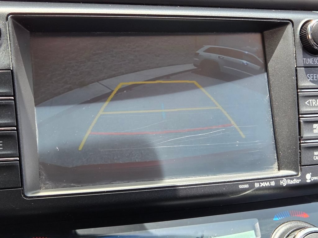 Used 2017 Toyota RAV4 Limited FWD image 27