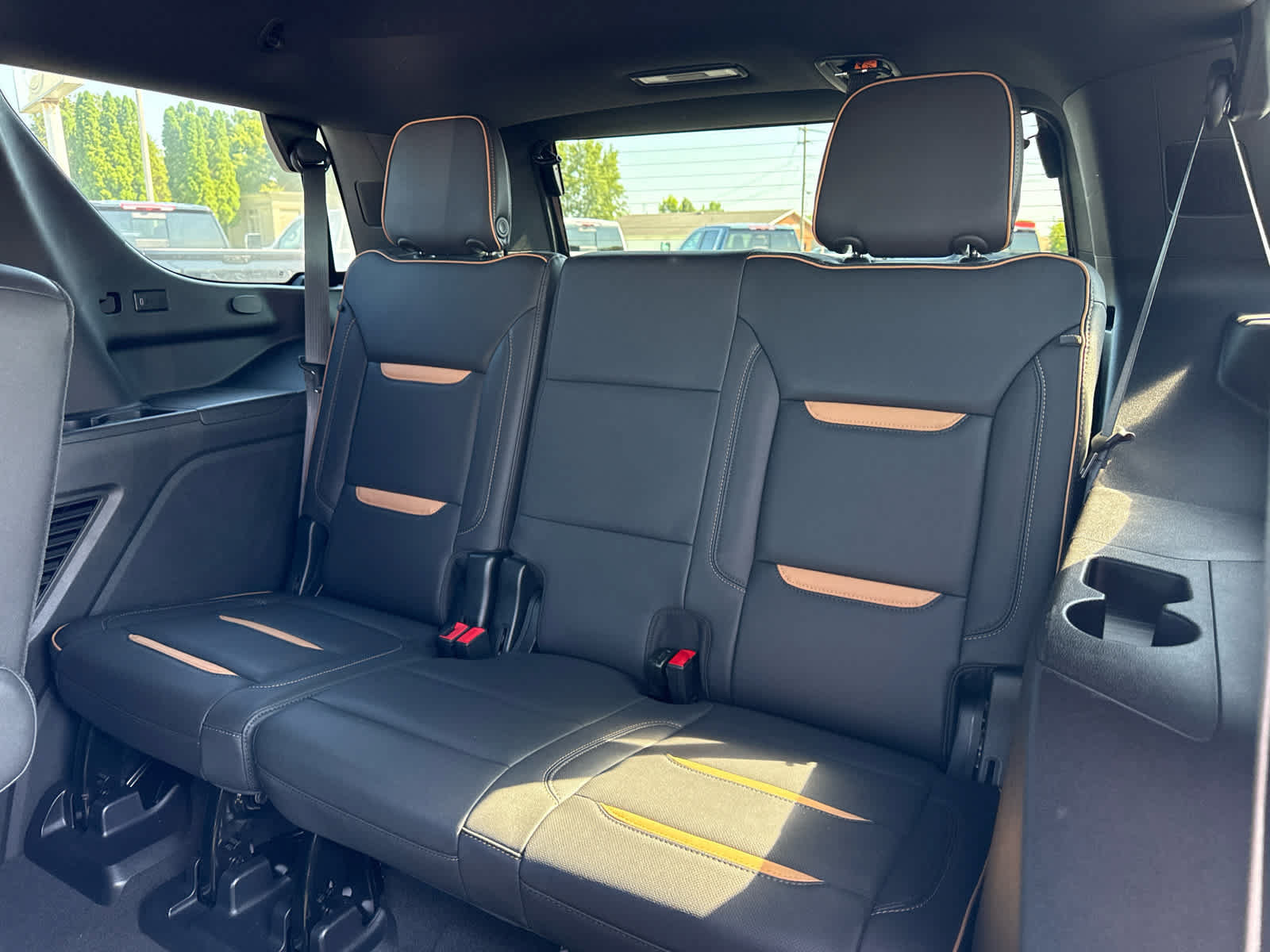 Certified 2023 GMC Yukon AT4 w/ Max Trailering Package AWD/4WD image 24
