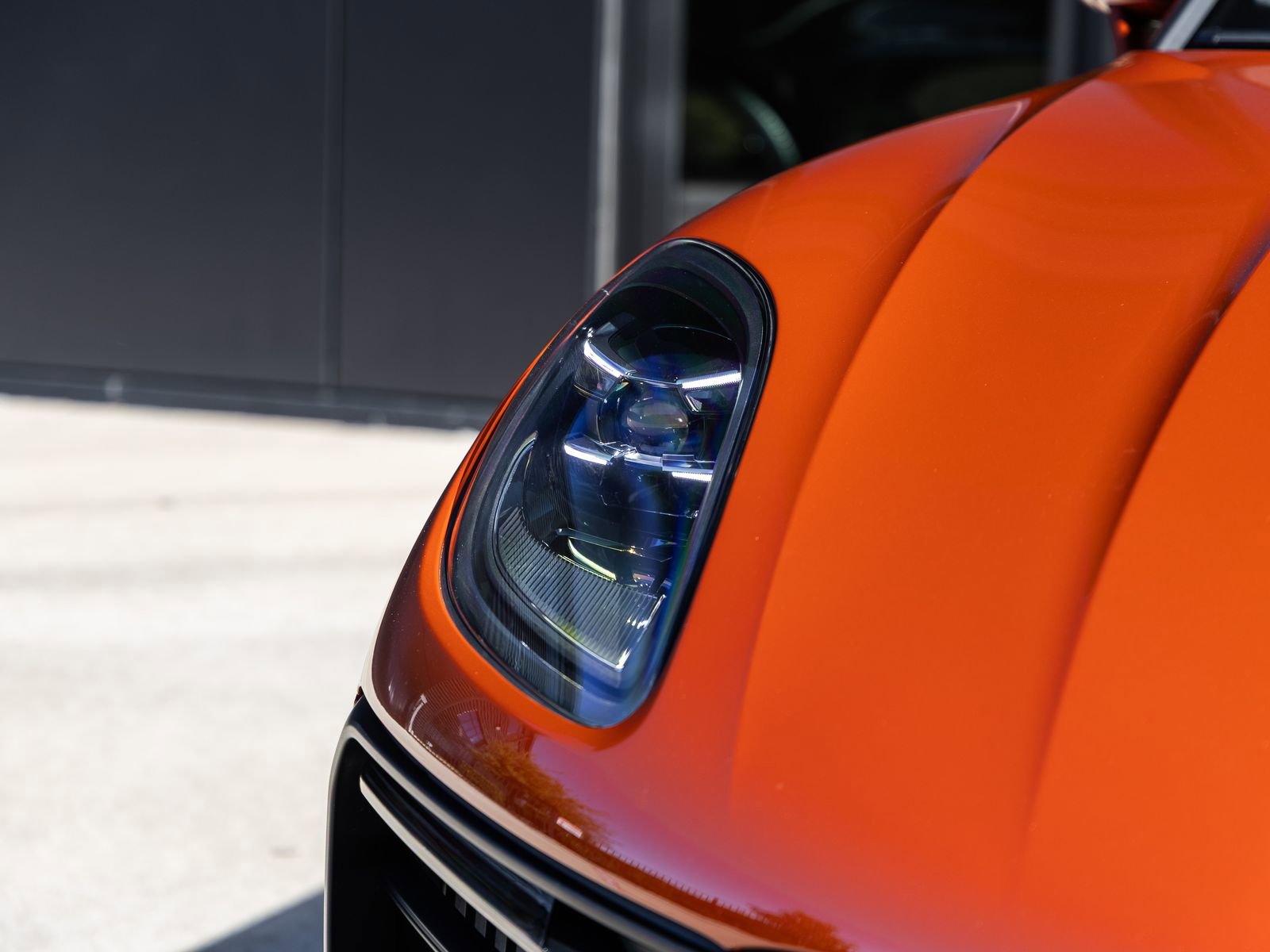 Certified 2024 Porsche Macan S image 18