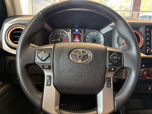 Used 2022 Toyota Tacoma SR5 w/ Technology Package RWD image 22