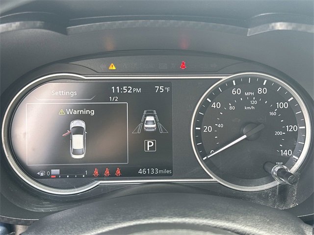 Used 2023 Nissan Versa SV image 10