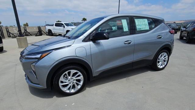 New 2027 Chevrolet Bolt LT FWD image 4