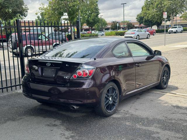 Used 2009 Scion tC FWD image 4
