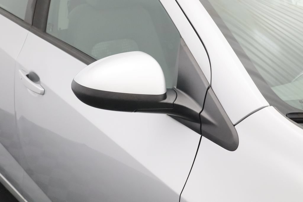Used 2020 Chevrolet Sonic LT FWD image 6