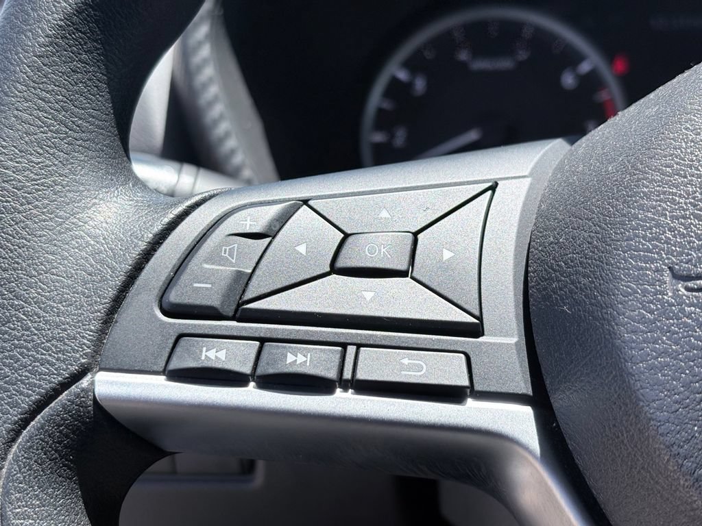 Used 2022 Nissan Sentra S FWD image 13