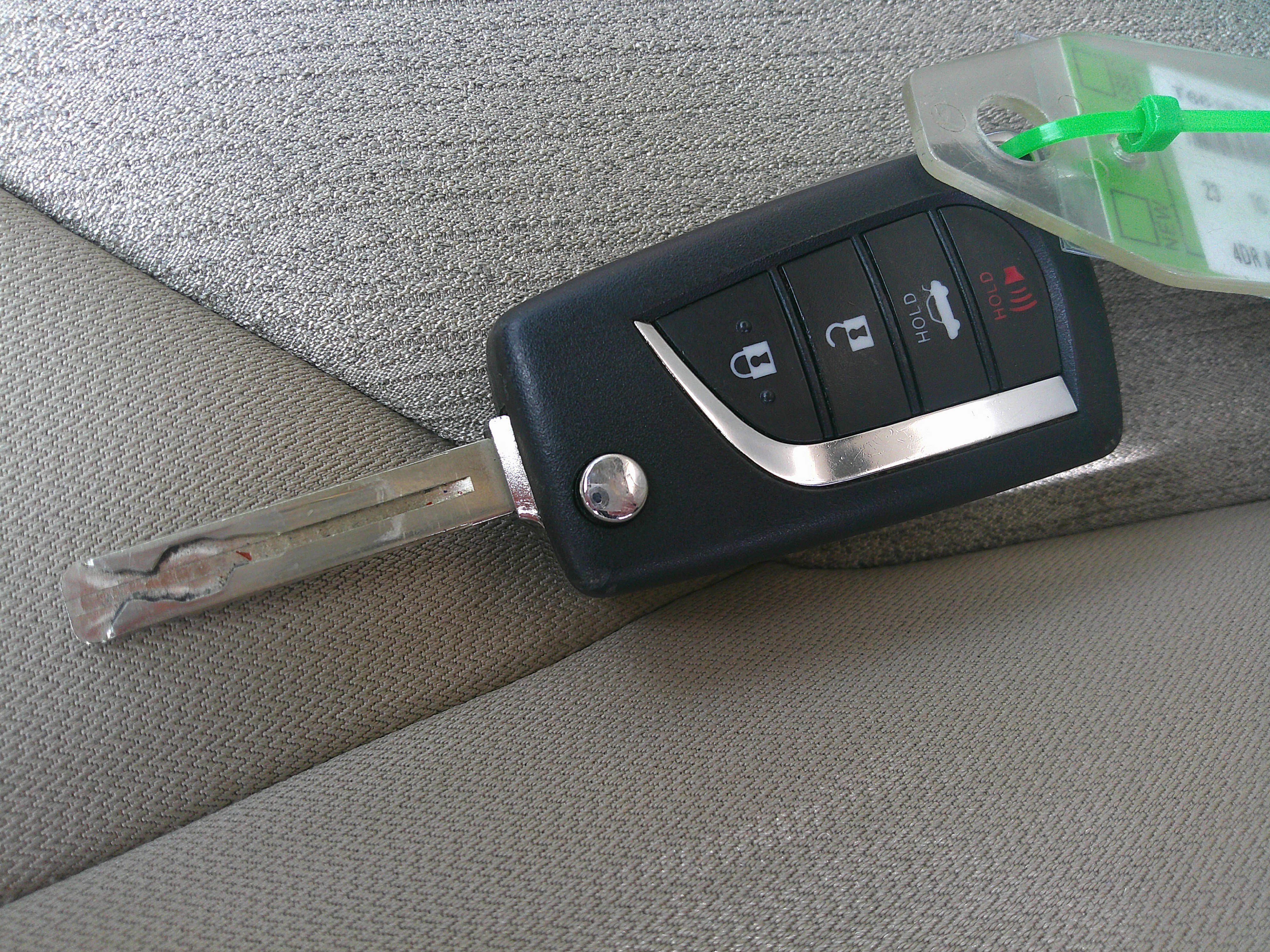 Used 2023 Toyota Camry LE image 39