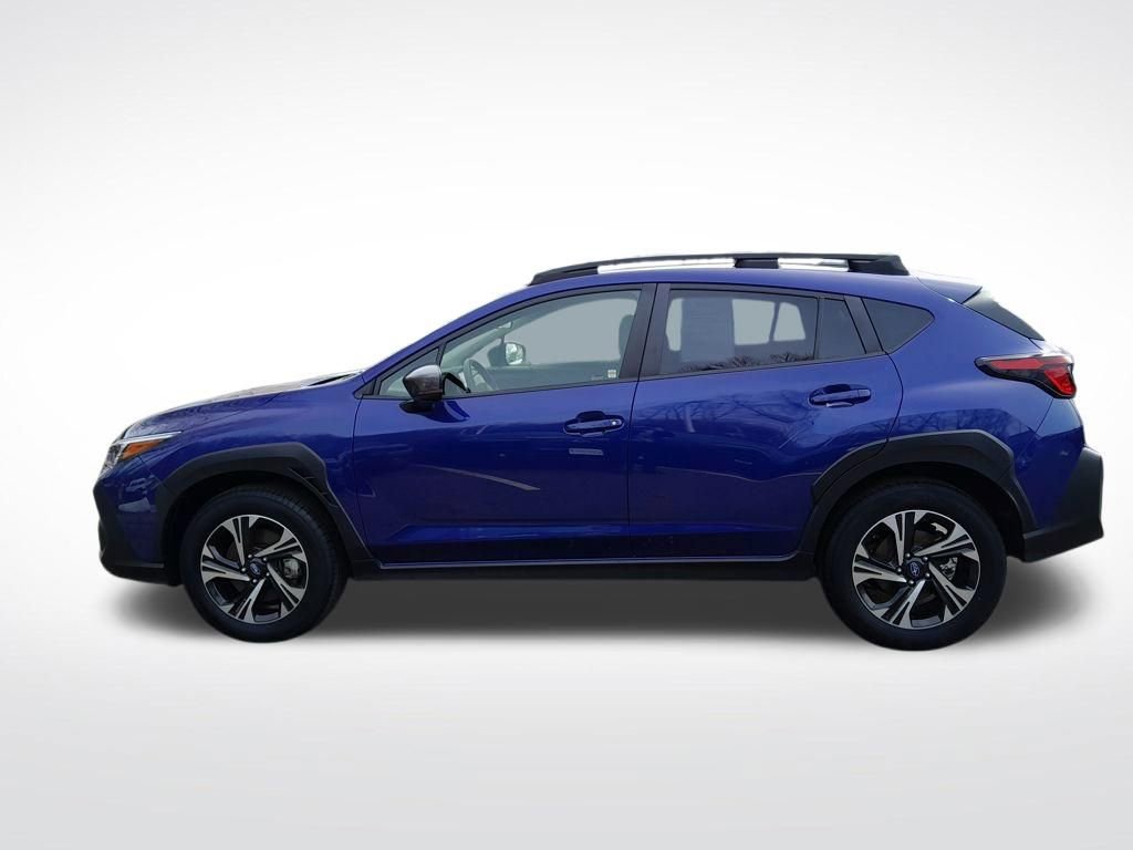 Used 2024 Subaru Crosstrek 2.0i Premium image 4