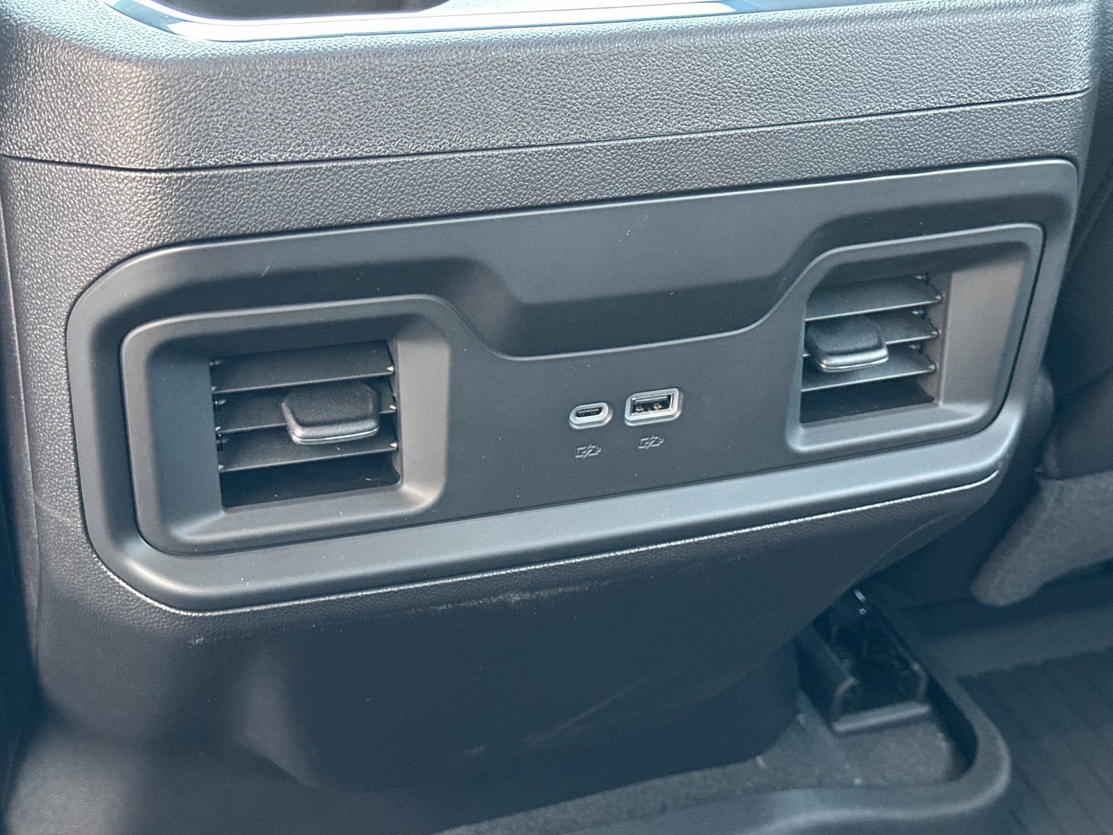 New 2026 Chevrolet Silverado 1500 LT Trail Boss w/ LT Trail Boss Premium Package image 15