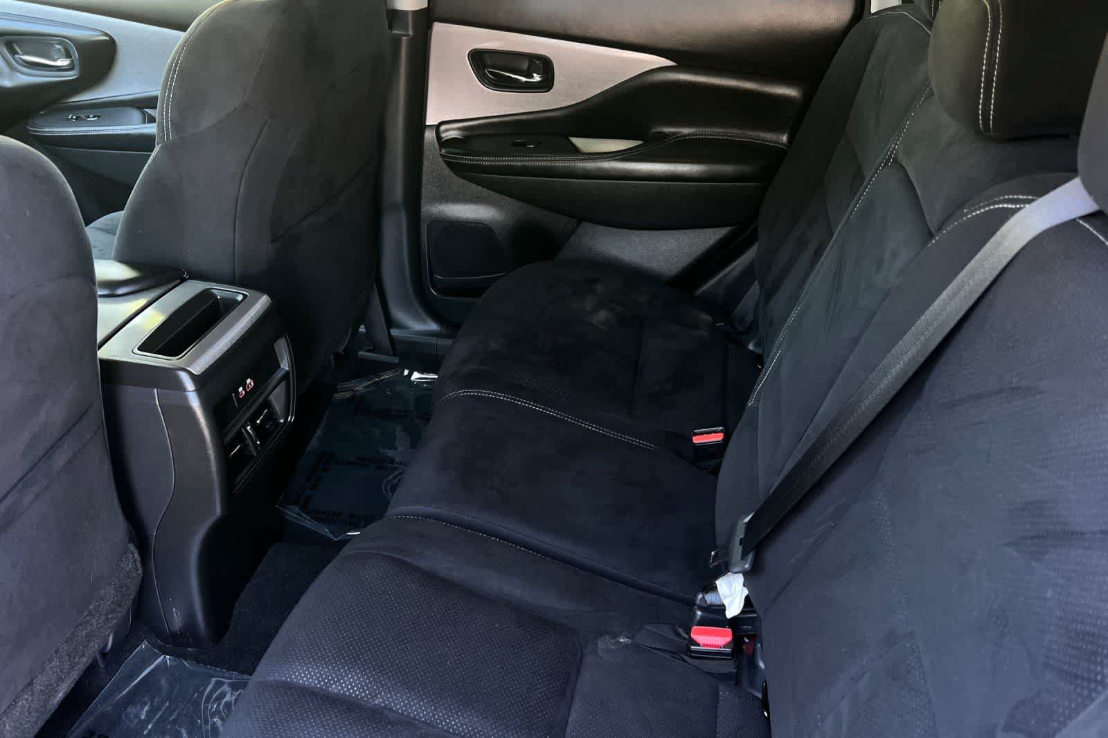 Used 2021 Nissan Murano SV FWD image 5