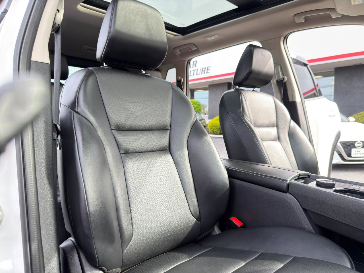 Used 2021 Nissan Rogue SV w/ Premium Package AWD/4WD image 33